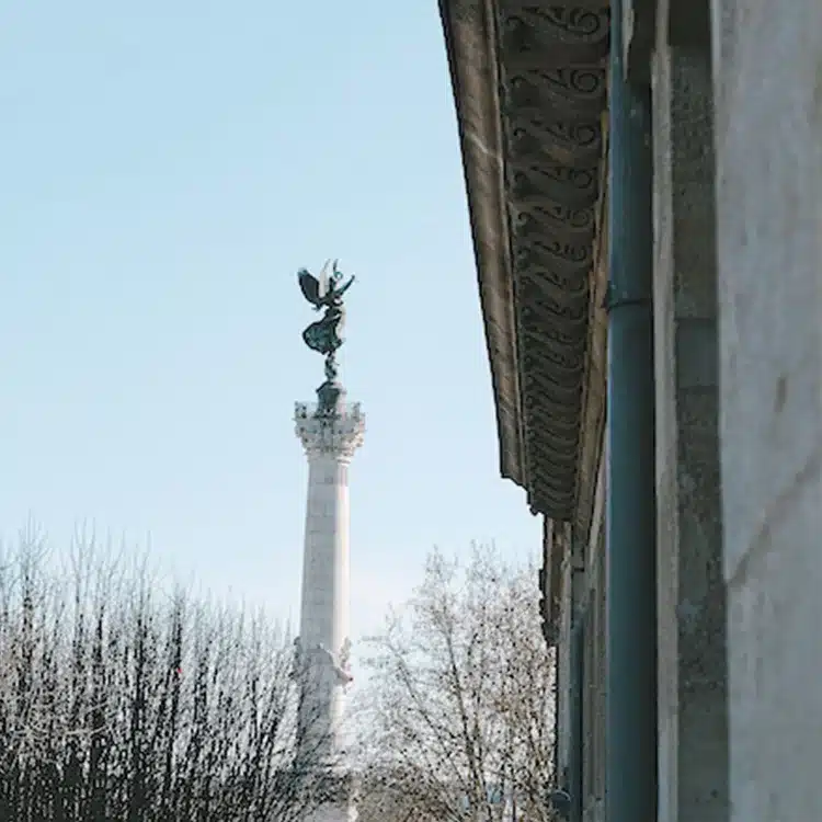 Bordeaux en France, symbole du réseau juridique entre Citizen Consult à Maurice et Citizen International en Europe
